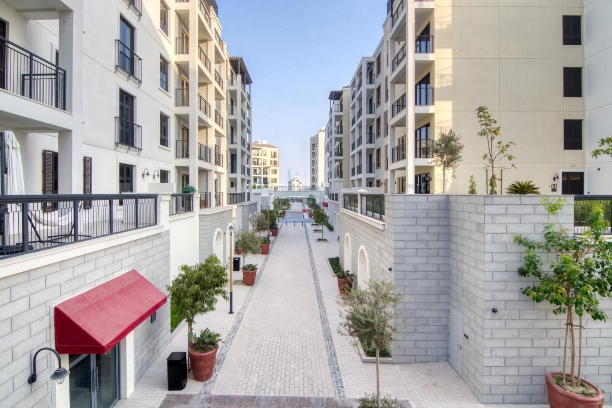 The Smart Concierge - La Rive Port De Lamer * Dubai